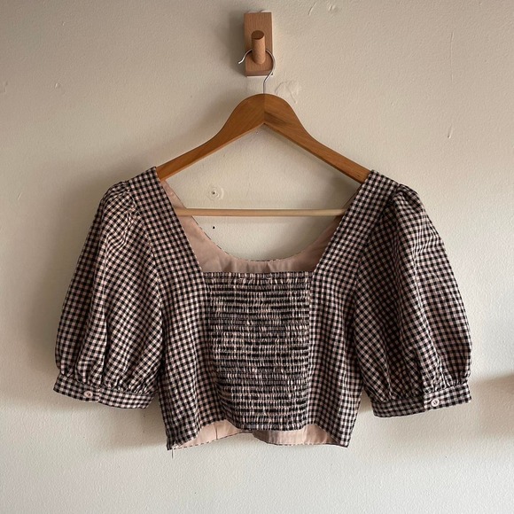 Cropped puffed sleeved top - Picture 2 of 5